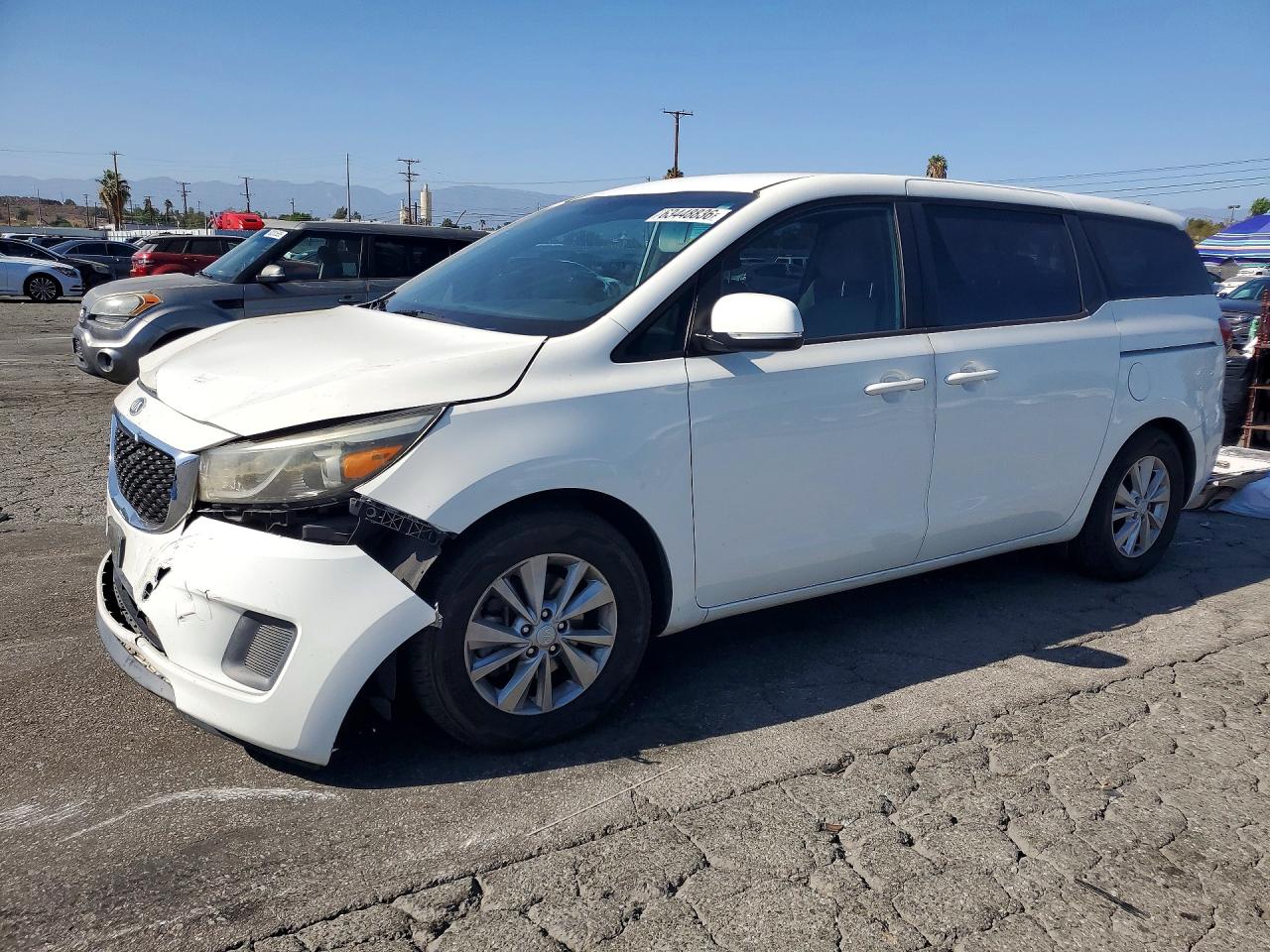 2016 KIA SEDONA L - Low level