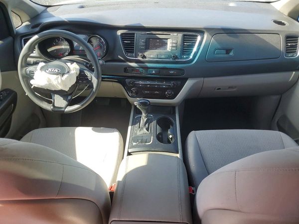 2016 KIA SEDONA L - Low level