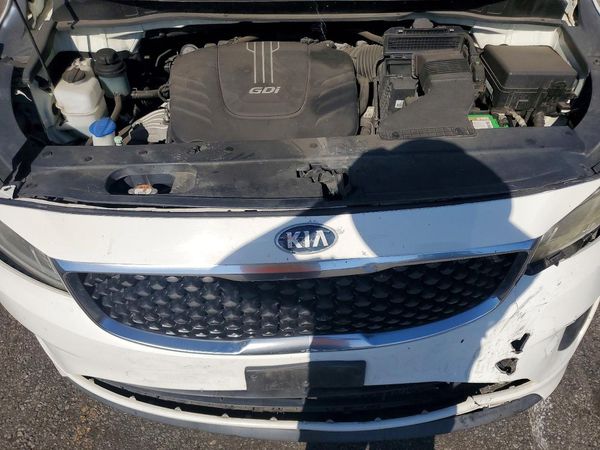 2016 KIA SEDONA L - Low level