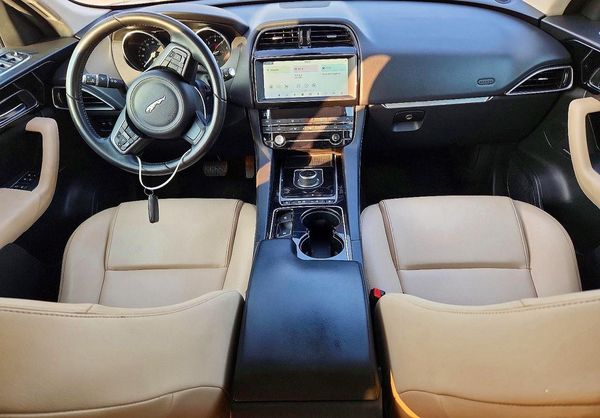 2020 JAGUAR F-PACE Premium