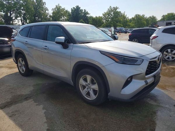 2024 TOYOTA HIGHLANDER