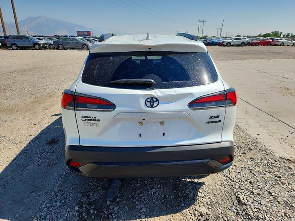 2024 TOYOTA COROLLA