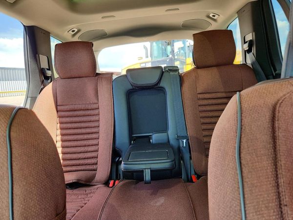 2017 VOLVO XC90 Momentum