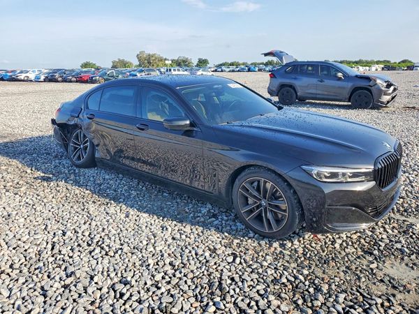 2021 BMW 750 xDrive