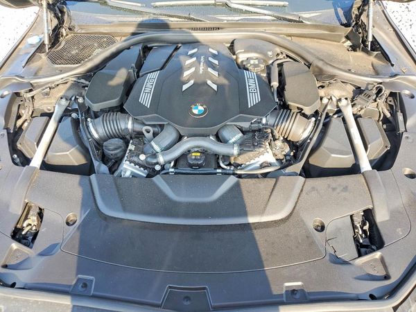 2021 BMW 750 xDrive