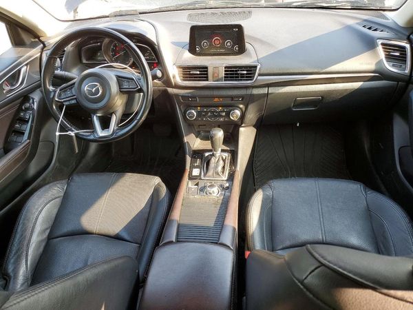 2018 MAZDA 3 Grand Touring
