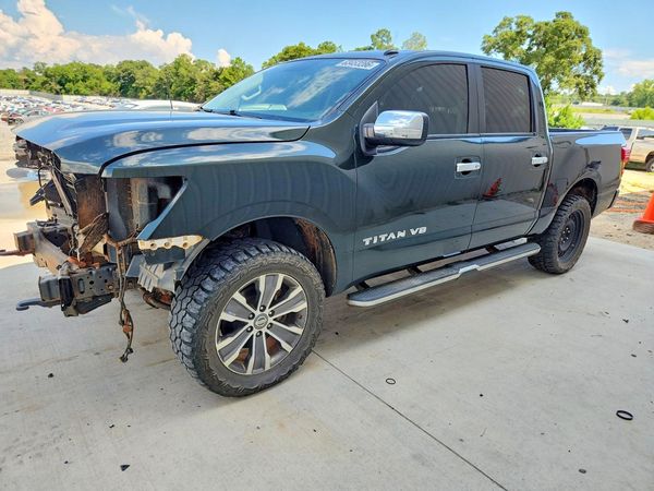 2019 NISSAN TITAN