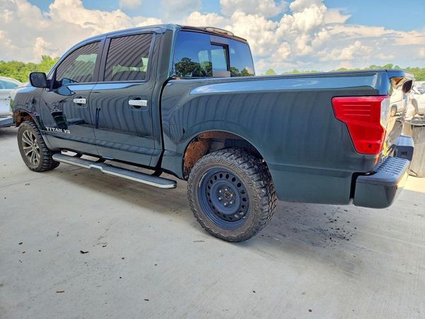2019 NISSAN TITAN