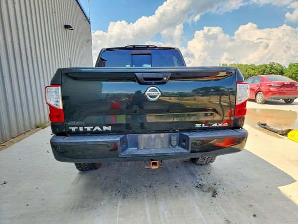 2019 NISSAN TITAN