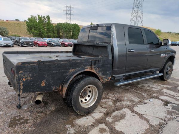2017 RAM 3500 LARAMIE MEGA CAB 4X4
