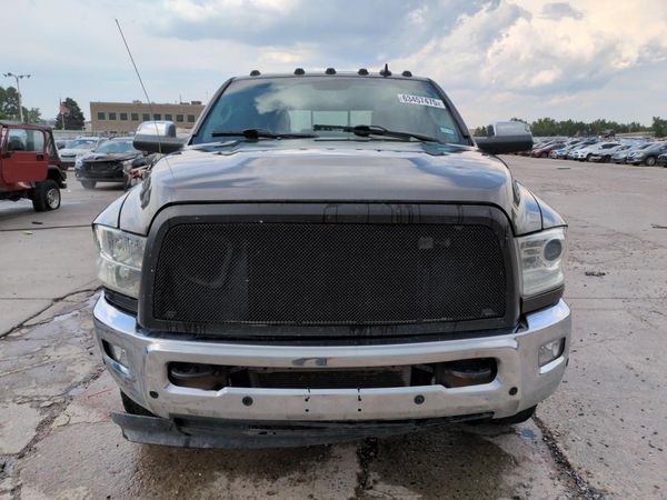 2017 RAM 3500 LARAMIE MEGA CAB 4X4