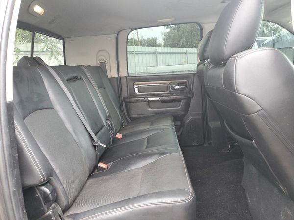 2017 RAM 3500 LARAMIE MEGA CAB 4X4
