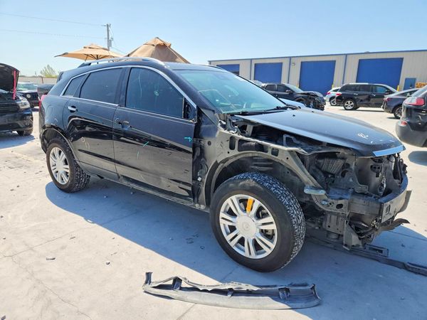 2013 CADILLAC SRX Luxury