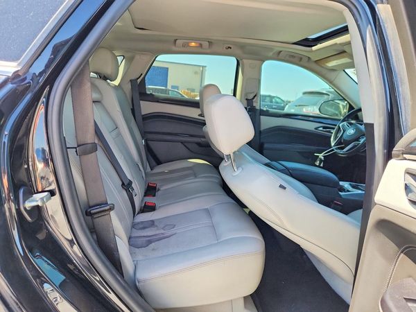 2013 CADILLAC SRX Luxury