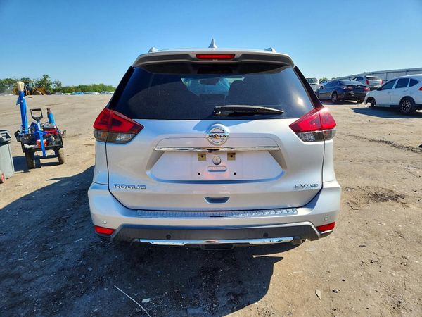 2019 NISSAN ROGUE
