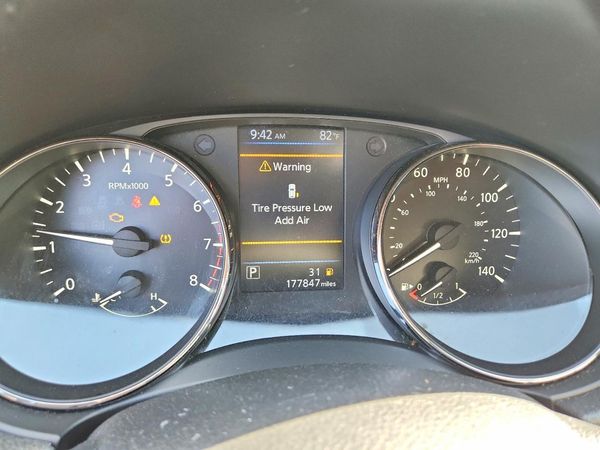 2019 NISSAN ROGUE
