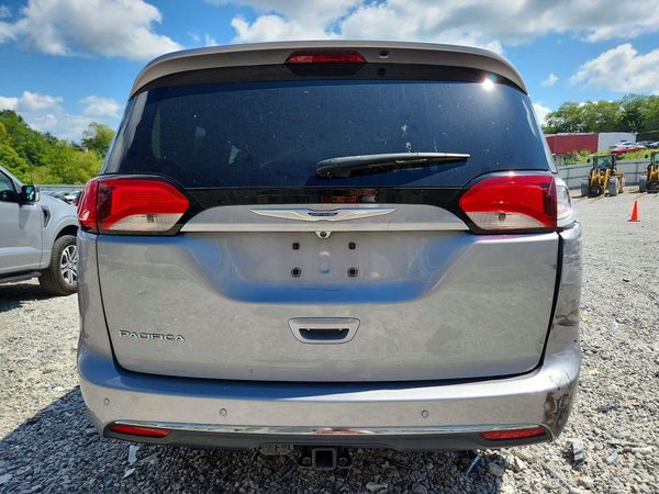 2020 CHRYSLER PACIFICA Touring L Plus