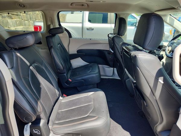 2020 CHRYSLER PACIFICA Touring L Plus