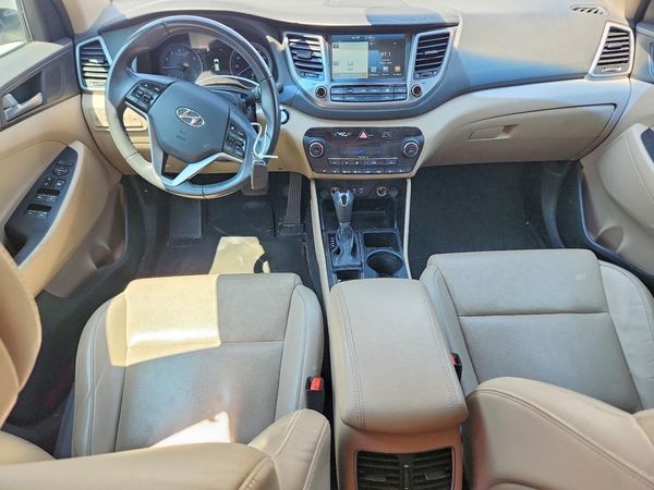 2016 HYUNDAI TUCSON