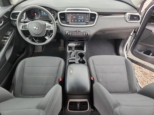 2020 KIA SORENTO L, LX, S