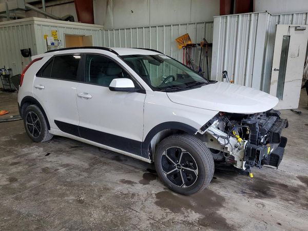 2024 KIA NIRO