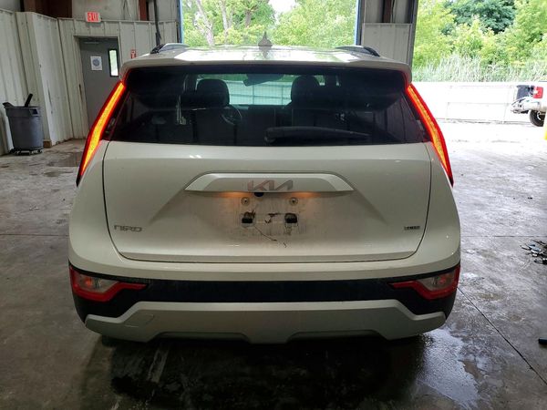 2024 KIA NIRO