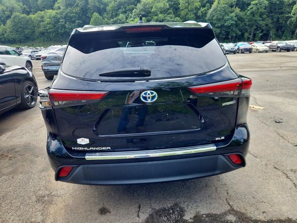 2023 TOYOTA HIGHLANDER HV Special Edition