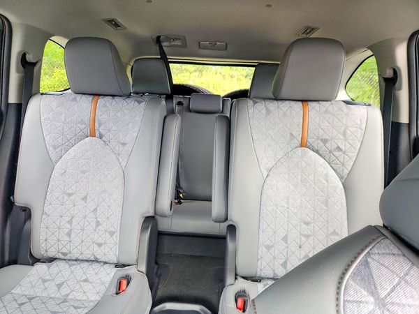 2023 TOYOTA HIGHLANDER HV Special Edition