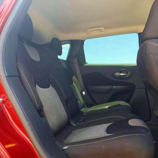 2016 JEEP CHEROKEE SPORT 4X4