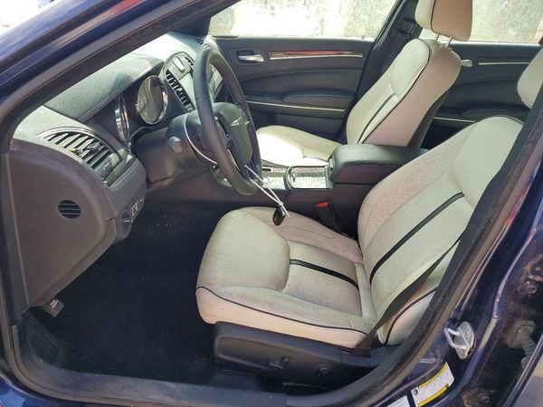 2013 CHRYSLER 300