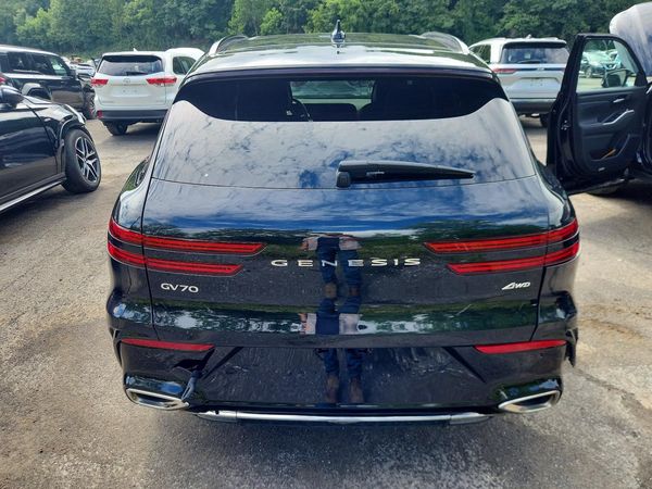 2026 GENESIS GV70 2.5T Sport Prestige