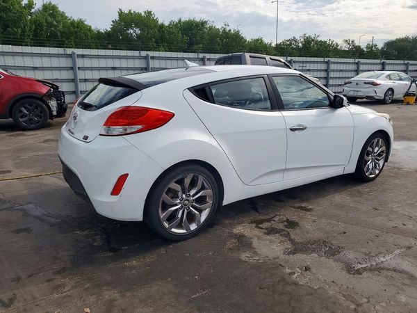 2015 HYUNDAI VELOSTER