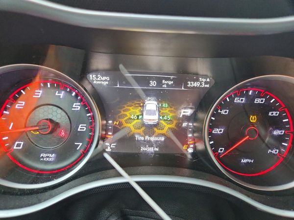 2015 DODGE CHARGER