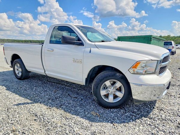 2013 RAM 1500 SLT