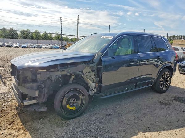 2020 VOLVO XC90