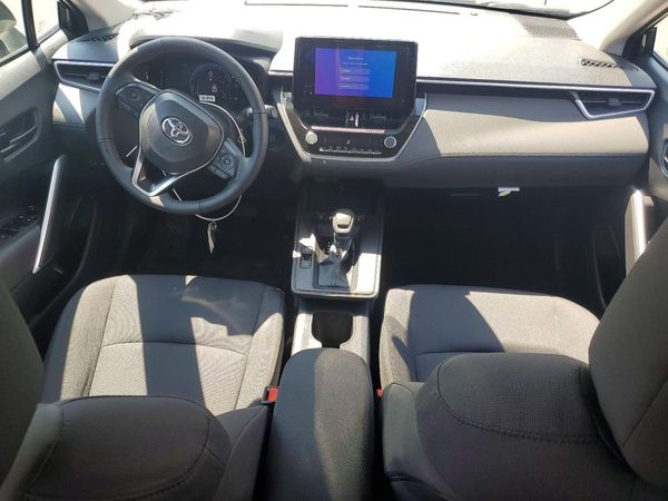 2026 TOYOTA COROLLA CROSS
