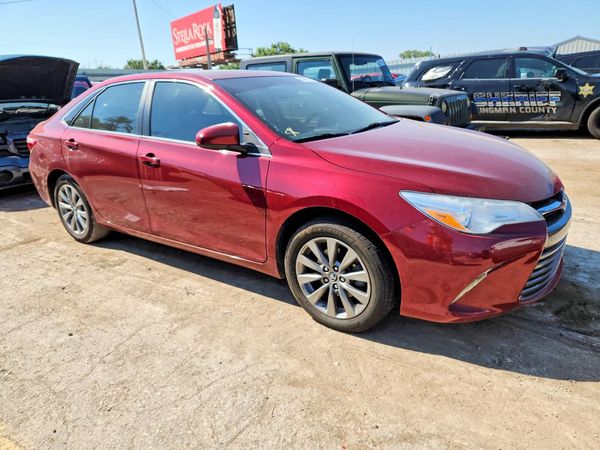 2017 TOYOTA CAMRY