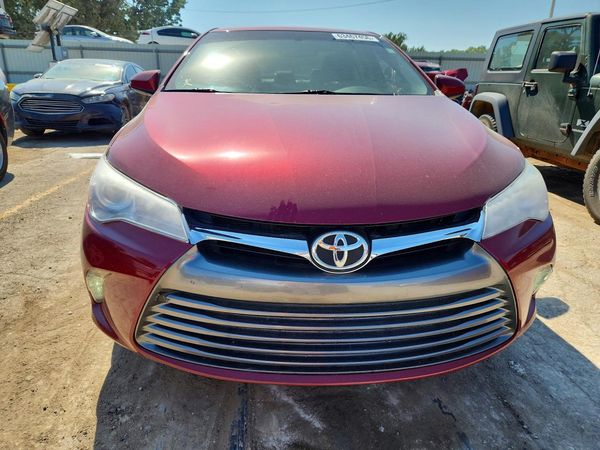 2017 TOYOTA CAMRY