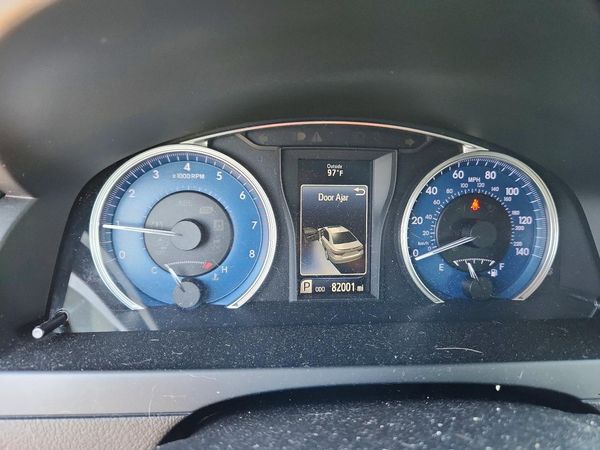 2017 TOYOTA CAMRY