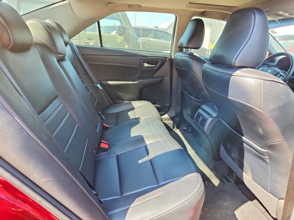 2017 TOYOTA CAMRY