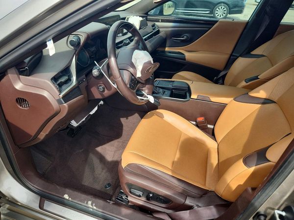 2020 LEXUS ES 350 Premium