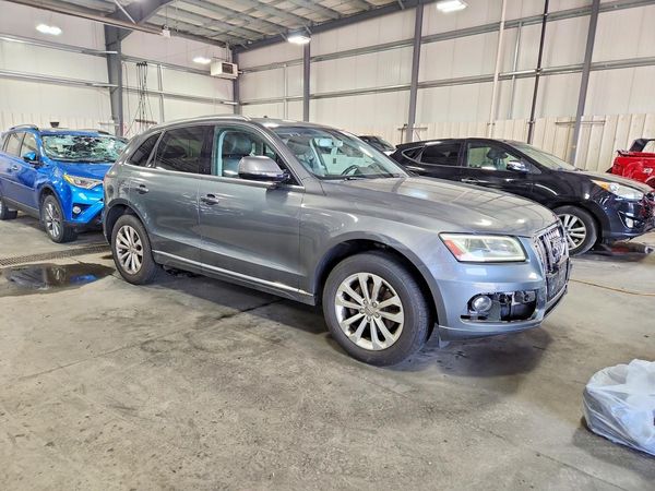 2015 AUDI Q5