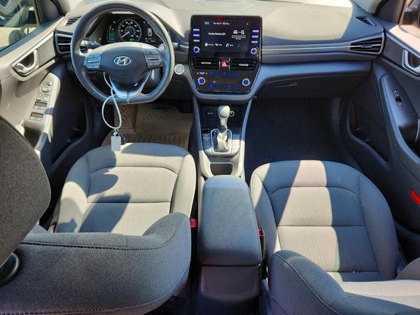 2022 HYUNDAI IONIQ