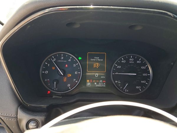 2023 SUBARU OUTBACK Premium