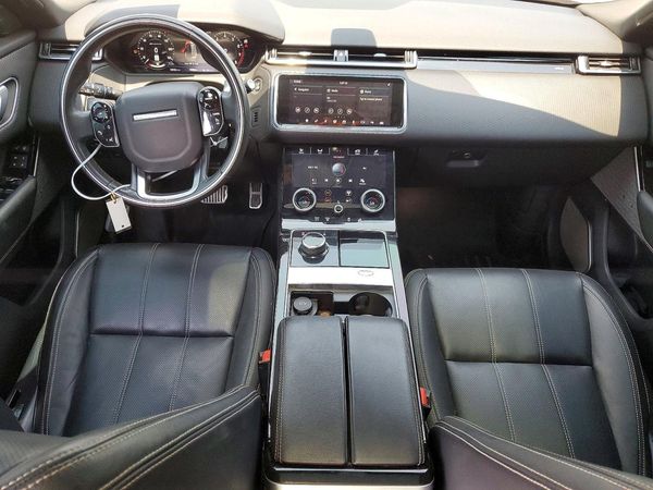 2018 LAND ROVER RANGE ROVER VELAR R-Dynamic SE
