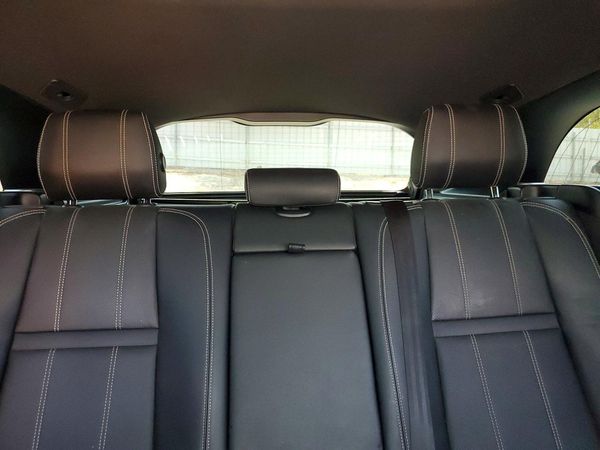 2018 LAND ROVER RANGE ROVER VELAR R-Dynamic SE