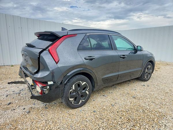 2024 KIA NIRO Wind