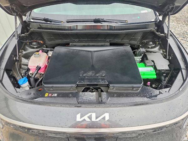 2024 KIA NIRO Wind