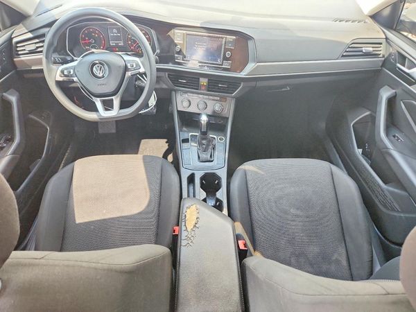 2019 VOLKSWAGEN JETTA S, SE, R-Line
