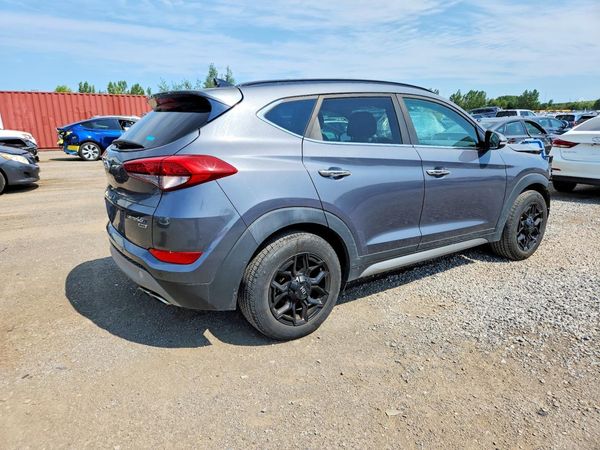 2017 HYUNDAI TUCSON